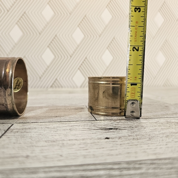 Brass Napkin Rings Set of 2 - Picture 5 of 5